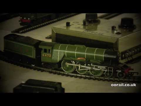 Flying Scotsman with Glowing Firebox - OO Gauge Model Railway