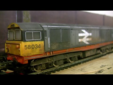 Hornby Class 58 Project - Part 2 (Weathering)