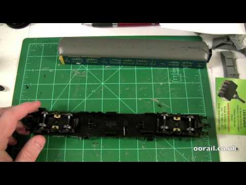 Bachmann Derby Lightweight DMU Repair - OO Gauge Model Railways
