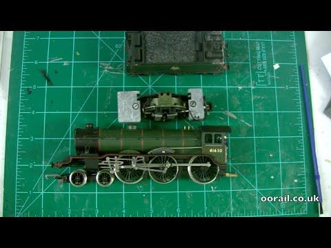 Hornby Railways B17 Quick Locomotive Servicing - OO Gauge Ringfield Motor